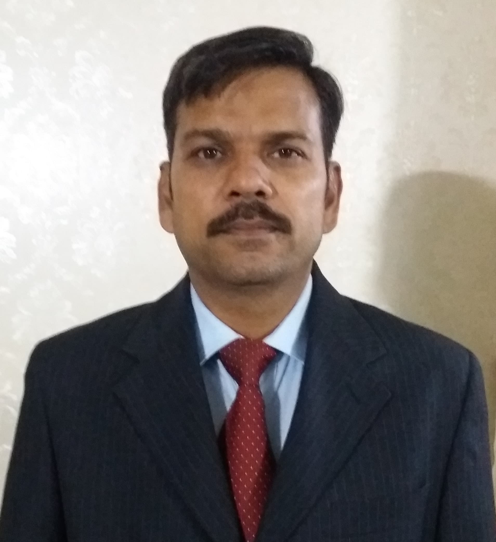 Dr. Amit Saxena